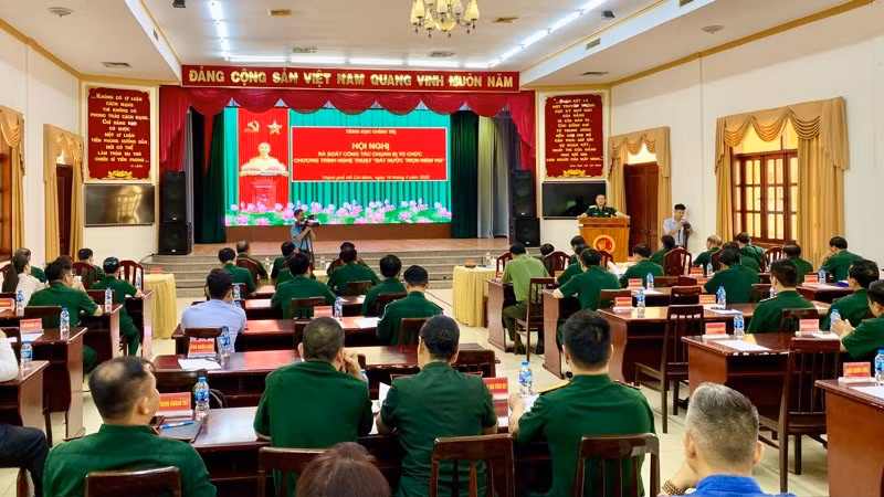 Các đơn vị họp rà soát chuẩn bị chương trình nghệ thuật "Đất nước trọn niềm vui".