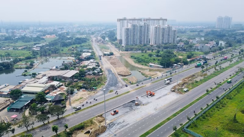 Dự án mở rộng Quốc lộ 50, đoạn tiếp giáp đường Nguyễn Văn Linh, huyện Bình Chánh.