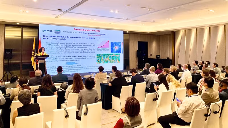 Quang cảnh hội thảo hành động ứng phó với biến đổi khí hậu.