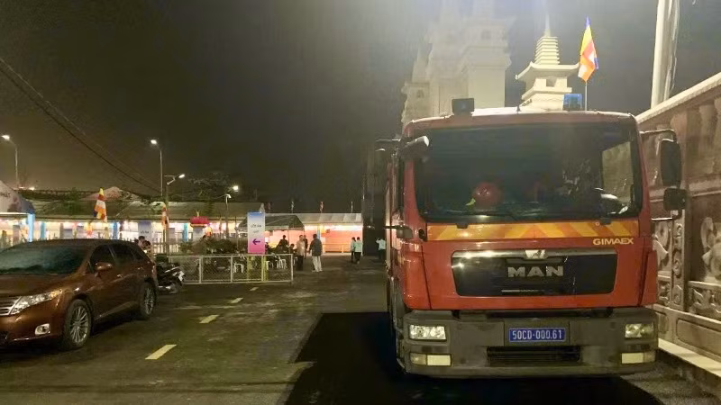 Phương tiện chữa cháy có mặt 24/24 giờ xuyên suốt Đại lễ Vesak 2025.