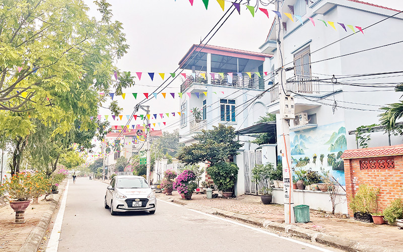 Diện mạo nông thôn huyện Đan Phượng ngày càng khang trang, hiện đại.