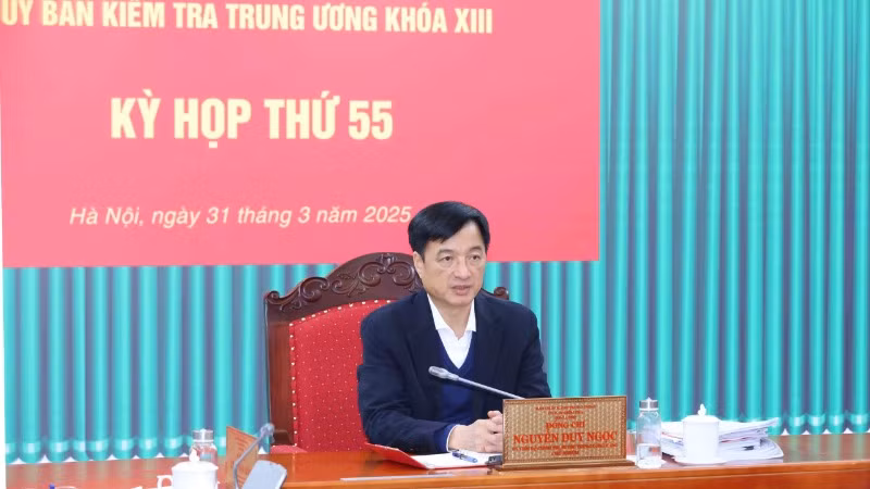 Đồng chí Nguyễn Duy Ngọc, Ủy viên Bộ Chính trị, Bí thư Trung ương Đảng, Chủ nhiệm Ủy ban Kiểm tra Trung ương chủ trì Kỳ họp. (Ảnh: ĐĂNG KHOA)