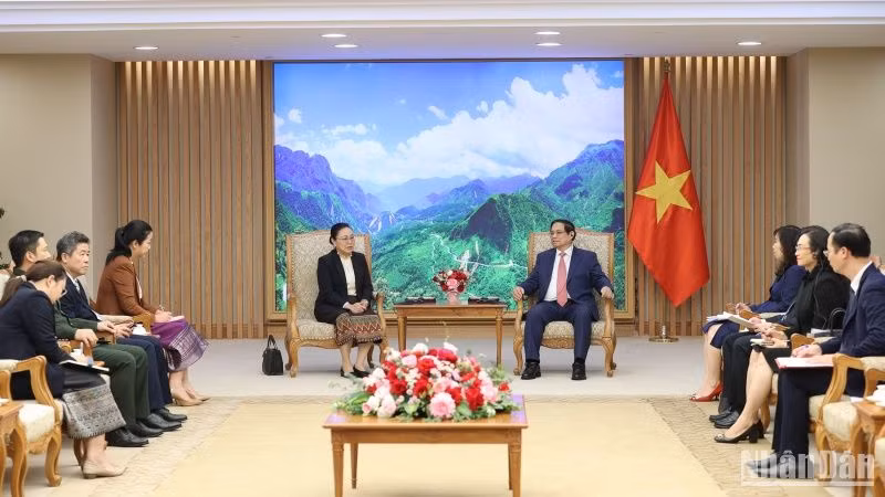 Quang cảnh buổi tiếp.