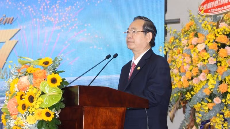 Phó Chủ tịch Ủy ban nhân dân tỉnh Bình Dương Nguyễn Văn Dành biểu dương cộng đồng doanh nghiệp và doanh nhân.