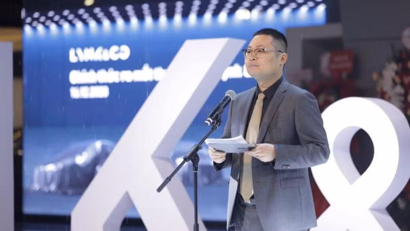 Ông Bruce Li, Giám đốc kinh doanh khu vực châu Á-Thái Bình Dương của thương hiệu Lynk & Co phát biểu. Ông Bruce Li, Giám đốc kinh doanh khu vực châu Á-Thái Bình Dương của thương hiệu Lynk & Co phát biểu.