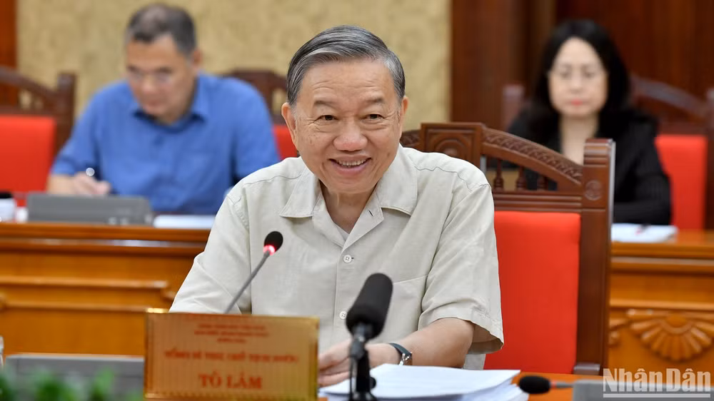 Tổng Bí thư, Chủ tịch nước Tô Lâm chủ trì cuộc họp. (Ảnh: ĐĂNG KHOA)