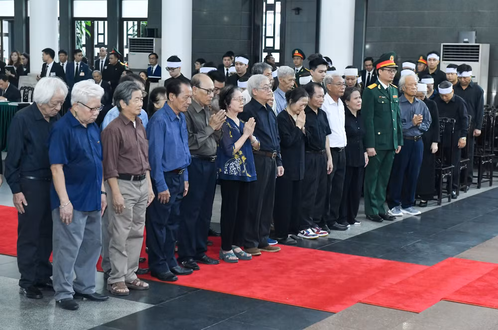 Toàn cảnh Lễ viếng Tổng Bí thư Nguyễn Phú Trọng: Trang nghiêm và xúc động ảnh 113