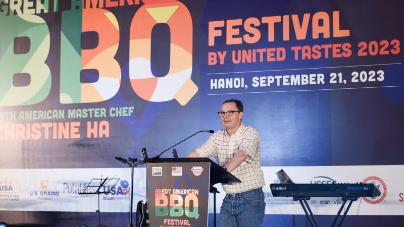 Tham tán Nông nghiệp Hoa Kỳ Ralph Bean phát biểu tại sự kiện. Tham tán Nông nghiệp Hoa Kỳ Ralph Bean phát biểu tại sự kiện.