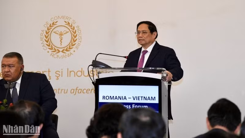 Thủ tướng Phạm Minh Chính phát biểu tại Diễn đàn.