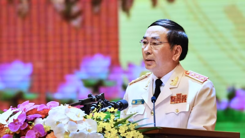 Thứ trưởng Công an Trần Quốc Tỏ đọc diễn văn tại Lễ kỷ niệm.