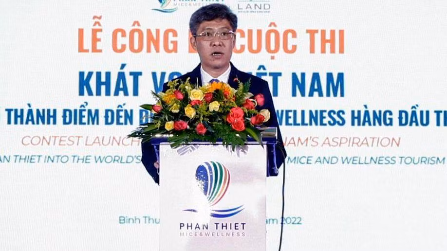 Phó Chủ tịch Ủy ban nhân dân tỉnh Bình Thuận Nguyễn Minh phát biểu công bố Cuộc thi “Khát vọng Việt Nam: Đưa Phan Thiết trở thành điểm đến du lịch MICE và Wellness hàng đầu thế giới năm 2045”.