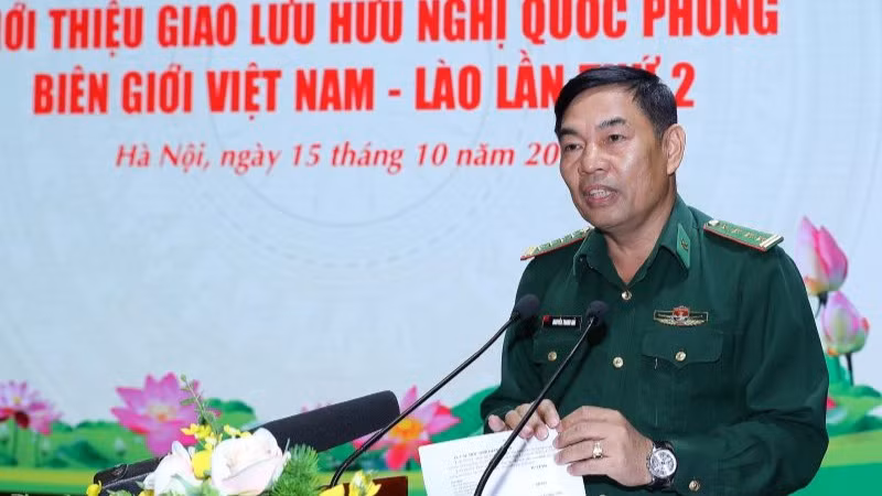 Đại tá Nguyễn Thanh Hải, Phó Chủ nhiệm Chính trị Bộ đội Biên phòng thông tin về các hoạt động trong khuôn khổ Giao lưu hữu nghị quốc phòng biên giới Việt Nam-Lào lần thứ 2 tại buổi gặp mặt báo chí.