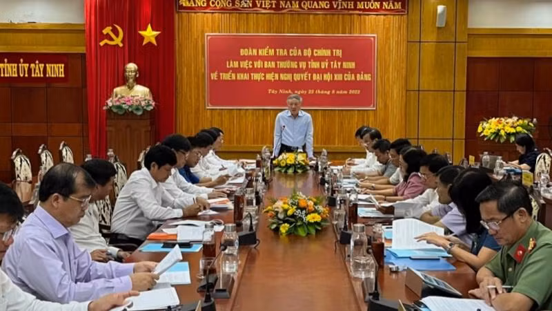 Đoàn kiểm tra của Bộ Chính trị làm việc với Ban Thường vụ Tỉnh ủy Tây Ninh.