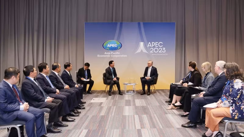 Chủ tịch nước Võ Văn Thưởng gặp Thủ tướng Australia Anthony Albanese. (Ảnh: Thống Nhất/TTXVN)