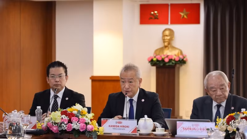 Đại diện Công ty cổ phần Acecook Việt Nam phát biểu tại Chương trình.