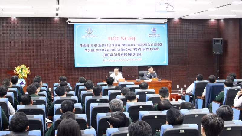 Toàn cảnh Hội nghị.