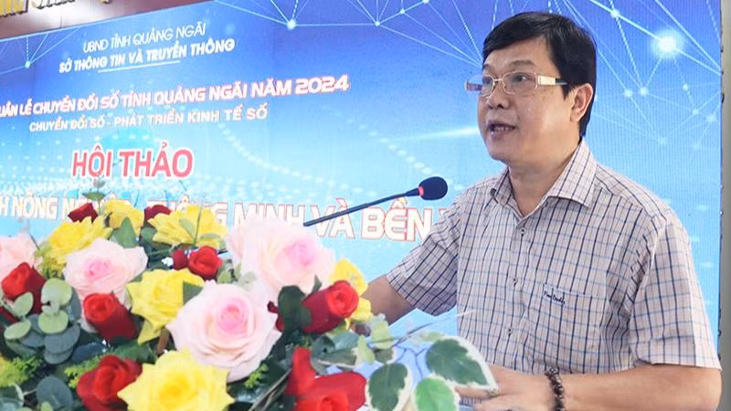 Giám đốc Sở Thông tin và Truyền thông tỉnh Quảng Ngãi Trần Thanh Trường phát biểu khai mạc Hội thảo. 