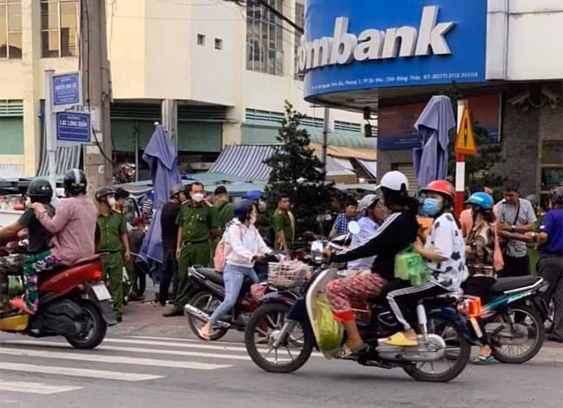 Ngân hàng Sacombank - nơi xảy ra vụ cướp ngân hàng. (Ảnh: CTV)