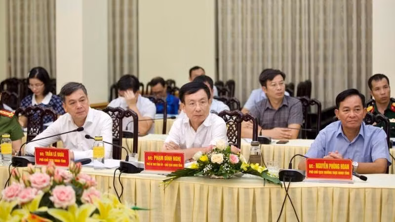 Các đại biểu tỉnh Nam Định dự Hội thảo.