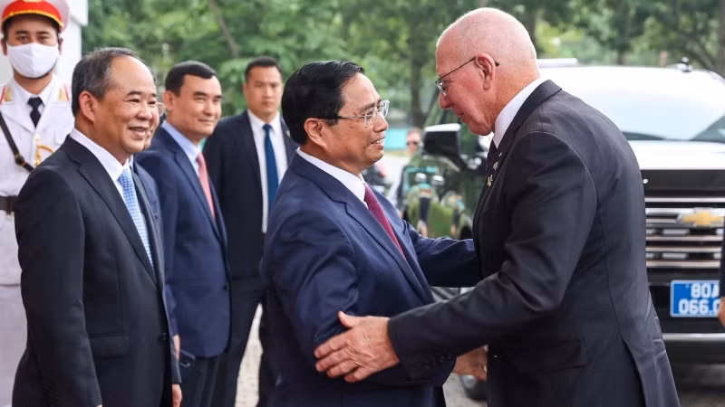 Thủ tướng Phạm Minh Chính đón Toàn quyền Australia David Hurley.
