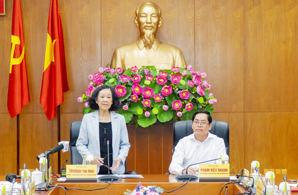 Đồng chí Trương Thị Mai làm việc tại Bà Rịa-Vũng Tàu.