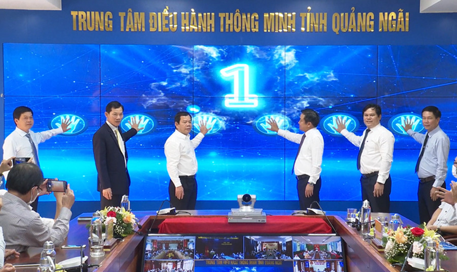 Việc đưa Trung tâm điều hành thông minh (IOC) vào hoạt động là nền tảng quan trọng để Quảng Ngãi thực hiện có hiệu quả chiến lược về chuyển đổi số.