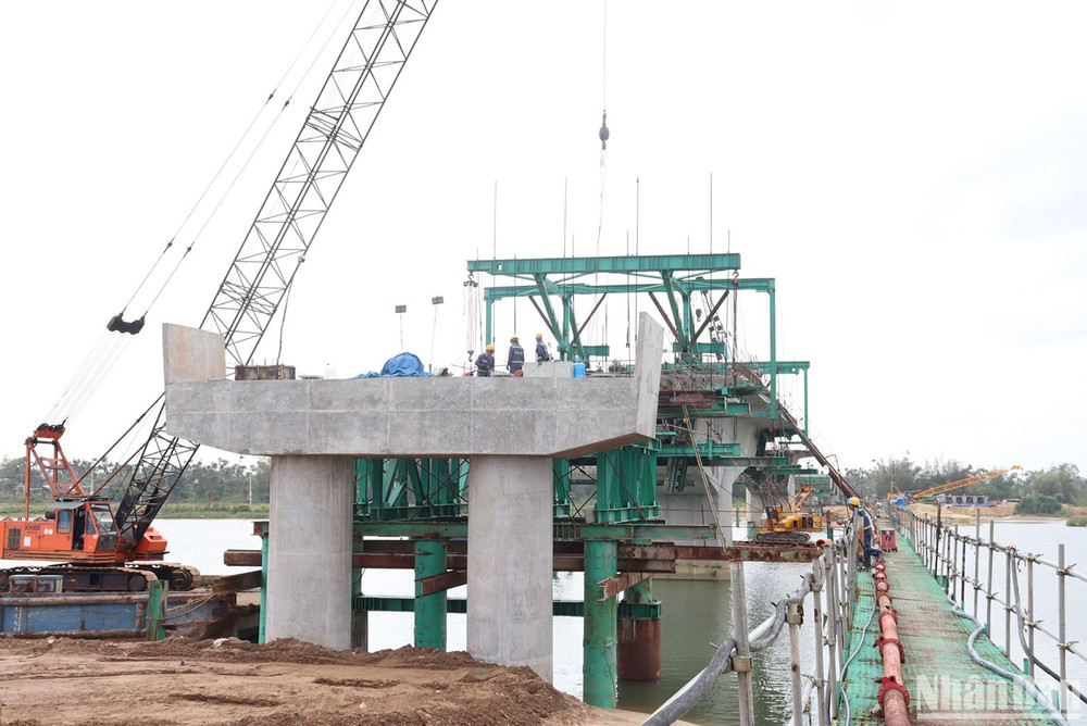Quảng Ngãi phấn đấu giải ngân bảo đảm đúng tiến độ, đạt 100% kế hoạch vốn năm 2023. 