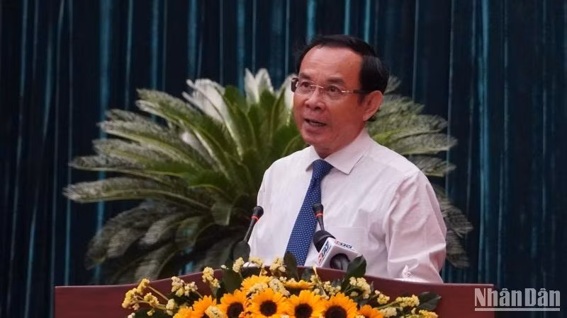 Đồng chí Nguyễn Văn Nên, Ủy viên Bộ Chính trị, Bí thư Thành ủy Thành phố Hồ Chí Minh phát biểu khai mạc.