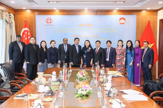 Quang cảnh hội đàm. (Ảnh: Diệp Vinh)