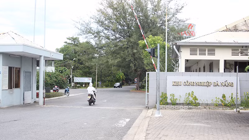 Khu công nghiệp Đà Nẵng và Khu công nghiệp thủy sản Thọ Quang hiện vẫn chưa được đầu tư thiết chế văn hóa.