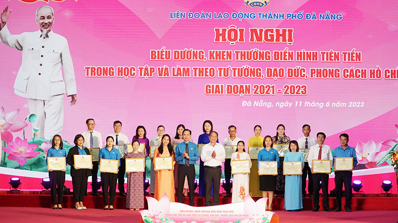 Các điển hình tiên tiến được tuyên dương 