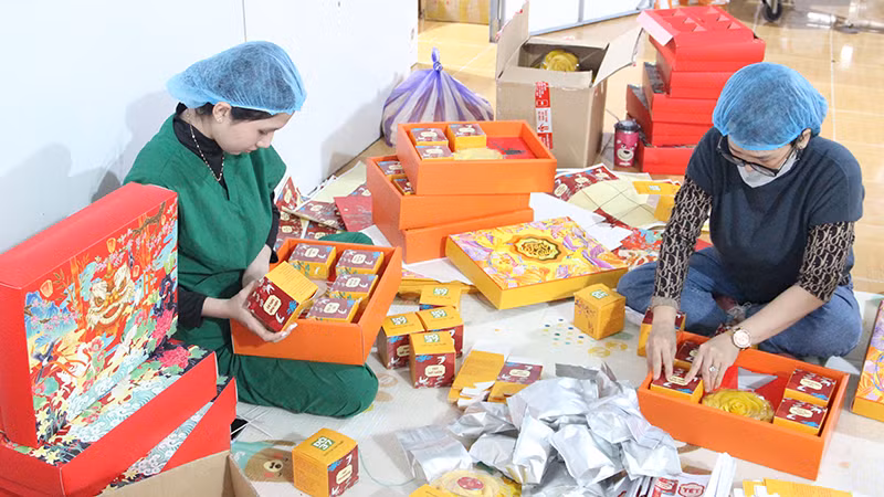 Rực rỡ màu sắc Tết.