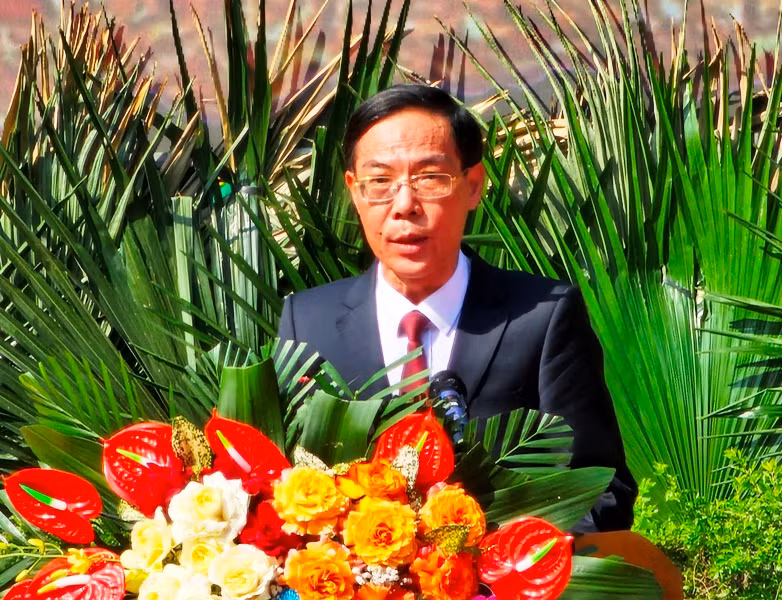 Phó Chủ tịch Ủy ban nhân dân tỉnh Thanh Hóa trình bày diễn văn tại Lễ kỷ niệm.