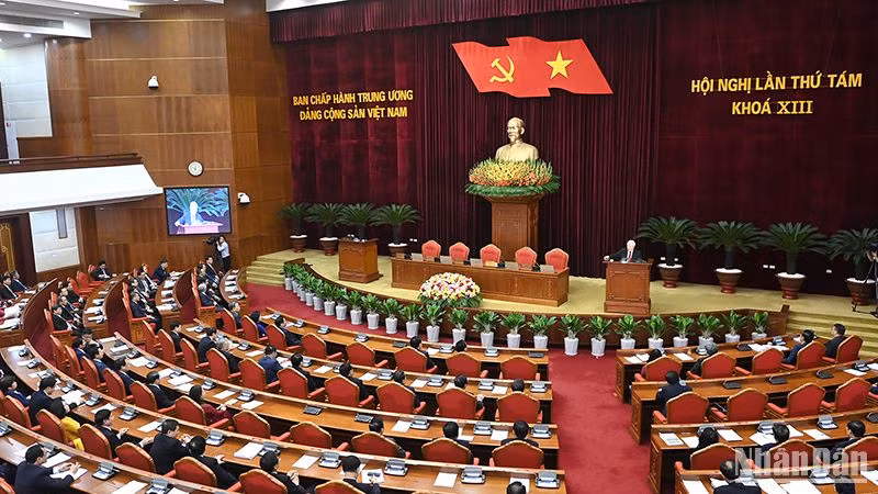 Quy hoạch Ban Chấp hành Trung ương Đảng khóa XIV nhiệm kỳ 2026-2031 là một trong những nội dung được thảo luận, cho ý kiến tại Hội nghị lần thứ tám Ban Chấp hành Trung ương Đảng khóa XIII. Ảnh | ĐĂNG KHOA