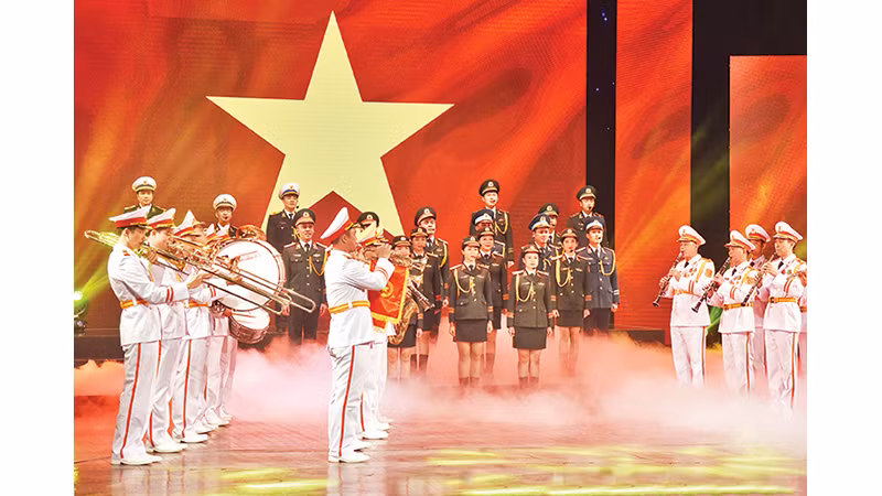 Chương trình nghệ thuật ca ngợi Tổ quốc. Ảnh | TRẦN HẢI