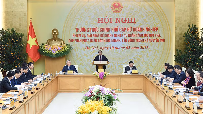 Hội nghị Thường trực Chính phủ gặp gỡ doanh nghiệp về nhiệm vụ, giải pháp để doanh nghiệp tư nhân tăng tốc bứt phá, góp phần phát triển đất nước nhanh, bền vững trong kỷ nguyên mới. Ảnh | KHÁNH AN