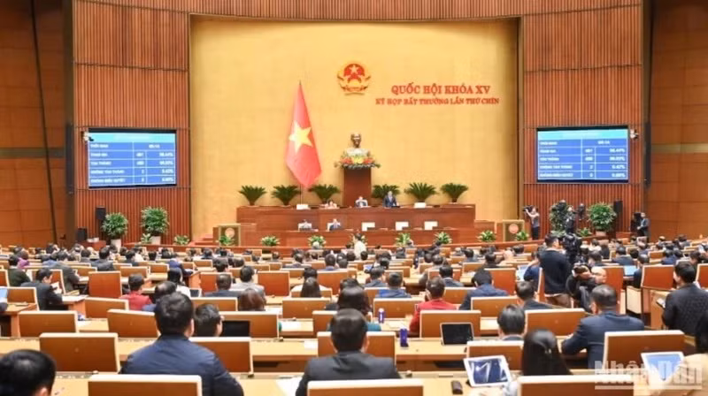 Kỳ họp bất thường lần thứ 9, Quốc hội khóa XV quyết đáp nhiều vấn đề cấp bách, khẩn trương đáp ứng kỳ vọng của cử tri và nhân dân. Ảnh: DUY LINH