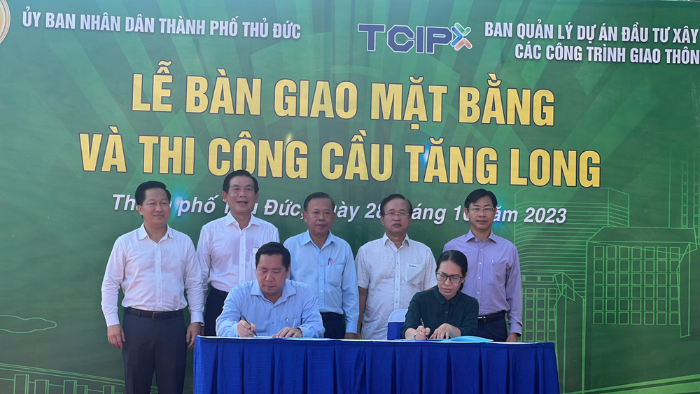 Thành phố Thủ Đức bàn giao mặt bằng cho chủ đầu tư