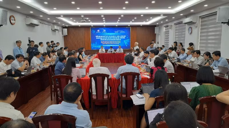 Quang cảnh hội thảo