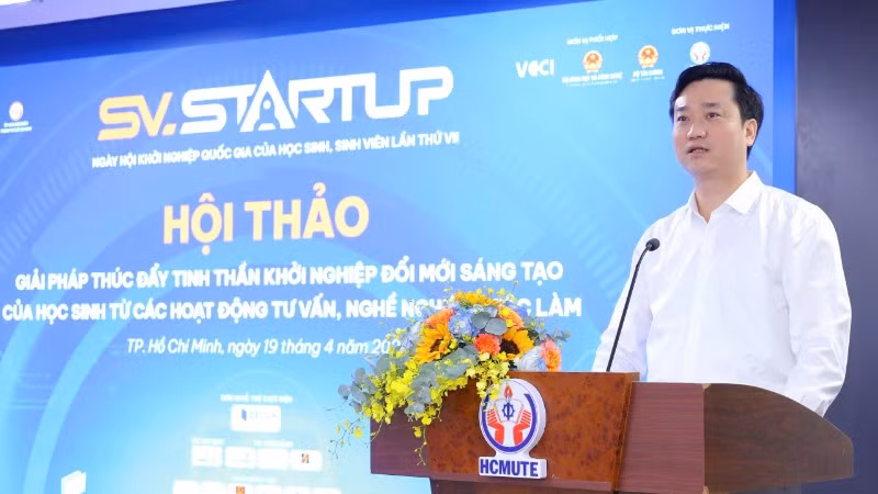 Đại biểu phát biểu tại hội thảo. (Ảnh: Trung tâm Truyền thông và sự kiện, Bộ giáo dục và Đào tạo)