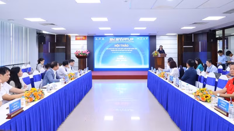 Quang cảnh hội thảo