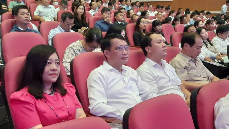 Các đại biểu tham dự hội nghị tập huấn Các đại biểu tham dự hội nghị tập huấn