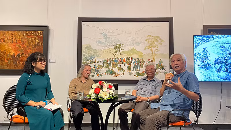 Các diễn giả chia sẻ tại chương trình. (Ảnh: THANH BÌNH)