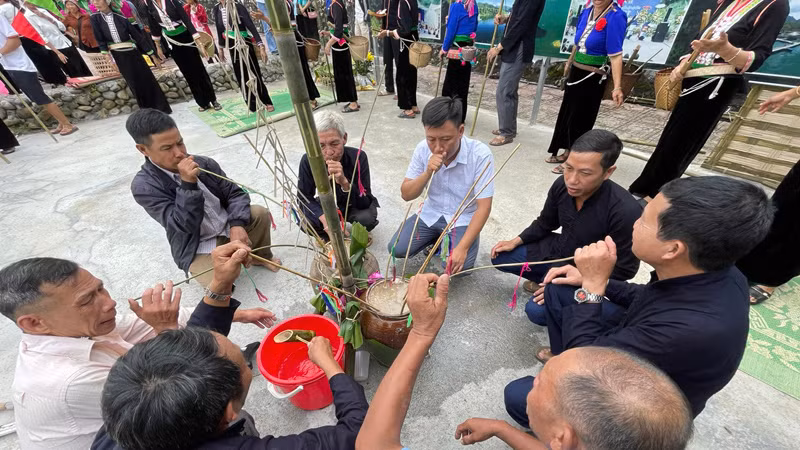 Than Uyên chú trọng giữ gìn các hoạt động văn hóa truyền thống gắn với phát triển du lịch.