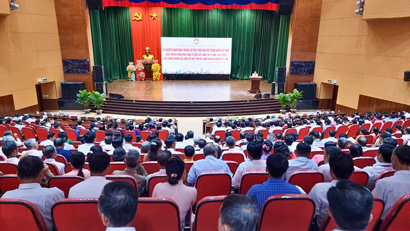 Quang cảnh buổi gặp mặt.