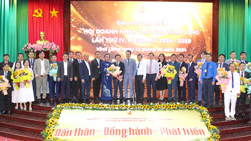Ra mắt Hội Doanh nhân trẻ tỉnh Vĩnh Long nhiệm kỳ 2024 - 2029. 