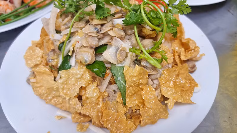 Những món ăn chế biến từ tàu hũ ky.