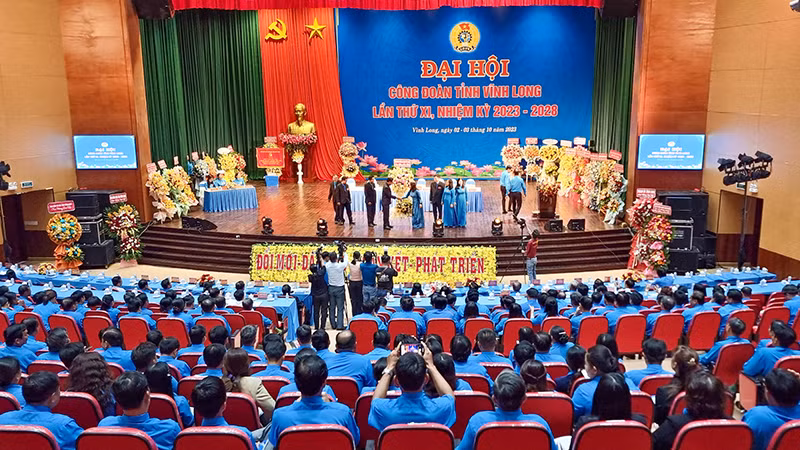 Quang cảnh Đại hội Công đoàn tỉnh Vĩnh Long.