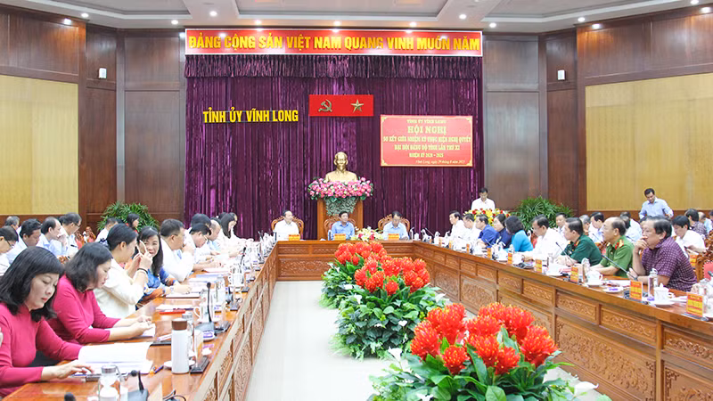 Quang cảnh hội nghị. 