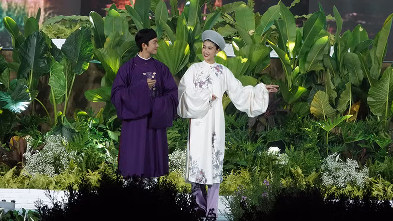 Lễ hội Áo dài Thành phố Hồ Chí Minh luôn mang đến những bộ sưu tập áo dài ấn tượng.